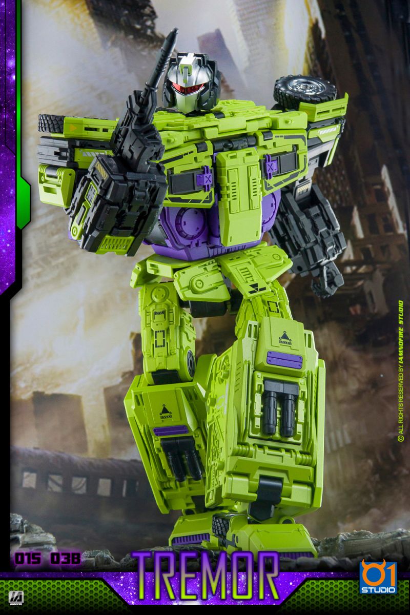 01S03B Tremor (MP Long Haul) In-Hand Images of 01 Studio